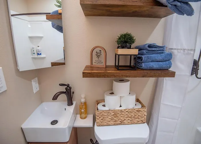 Ferienhaus Cozy 1-bedroom Getaway With The Essentials *